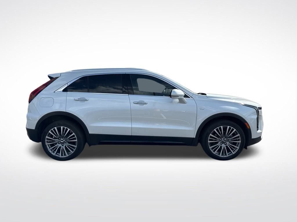 2024 Cadillac XT4 Premium Luxury photo 8