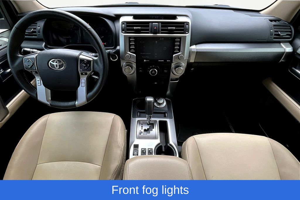 2020 Toyota 4Runner SR5 Premium photo 14