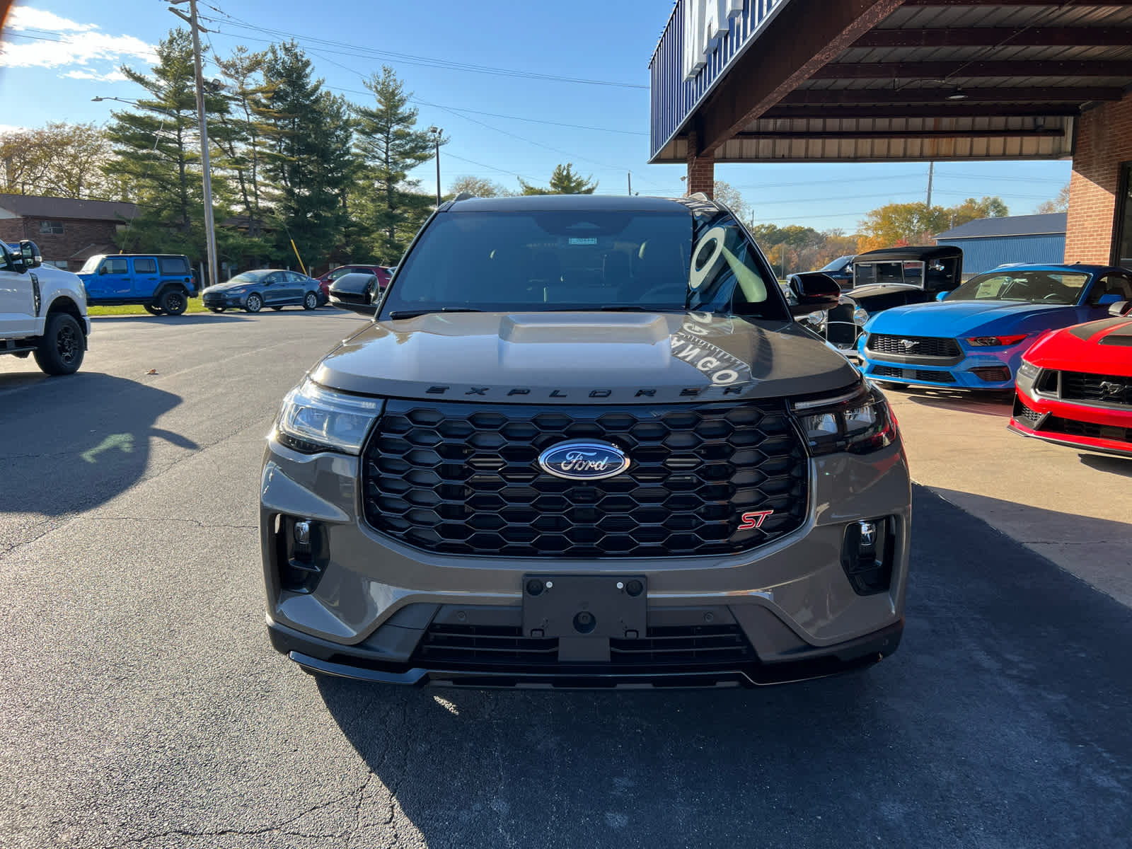 2026 Ford Explorer ST photo 3