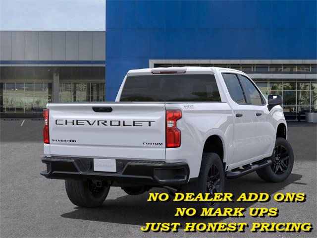 2025 Chevrolet Silverado 1500 Custom Trail Boss photo 3