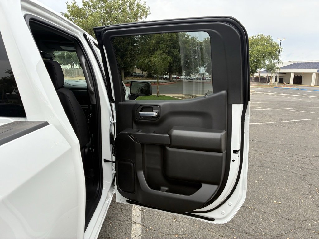 2026 Chevrolet Silverado 1500 photo 21