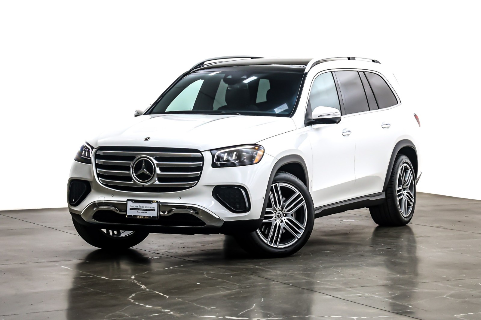 2025 Mercedes-Benz GLS Base's photo