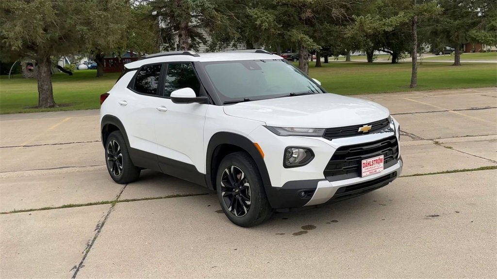 Used 2022 Chevrolet Trailblazer LT with VIN KL79MRSL3NB017276 for sale in Oslo, Minnesota