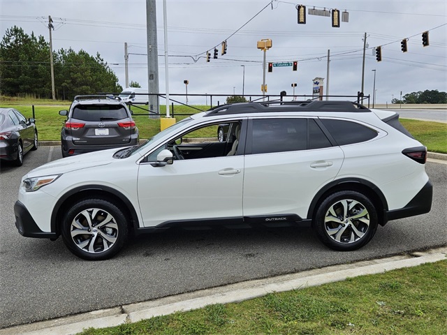 2020 Subaru Outback Limited photo 4