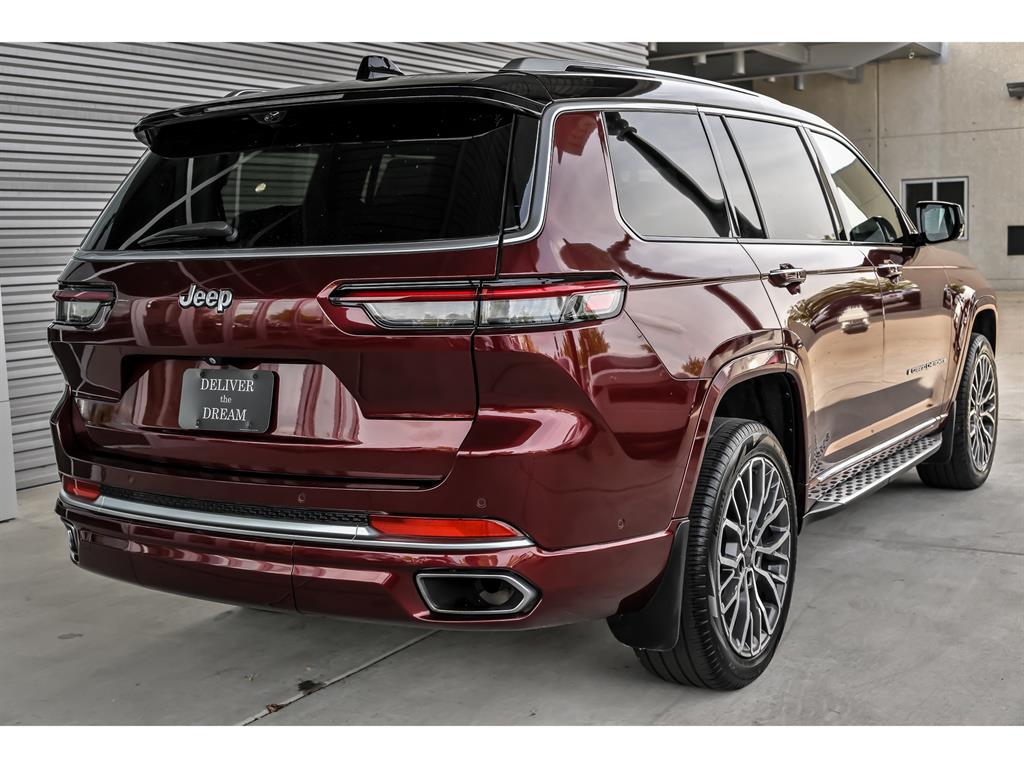 2022 Jeep Grand Cherokee L Summit photo 8