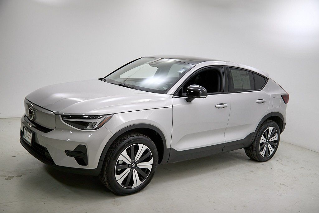 2023 VOLVO C40 - Image 5