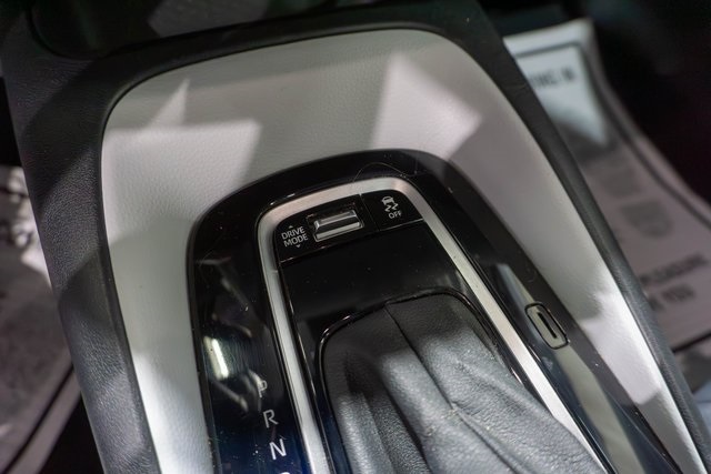 2024 Toyota Corolla SE photo 18