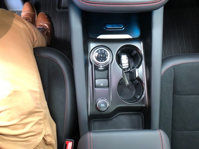 2025 Ford Explorer ST photo 21