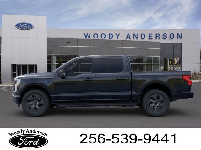 2025 Ford F-150 Lightning photo 3
