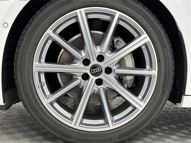 2025 Audi A6 Premium Plus Quattro photo 2
