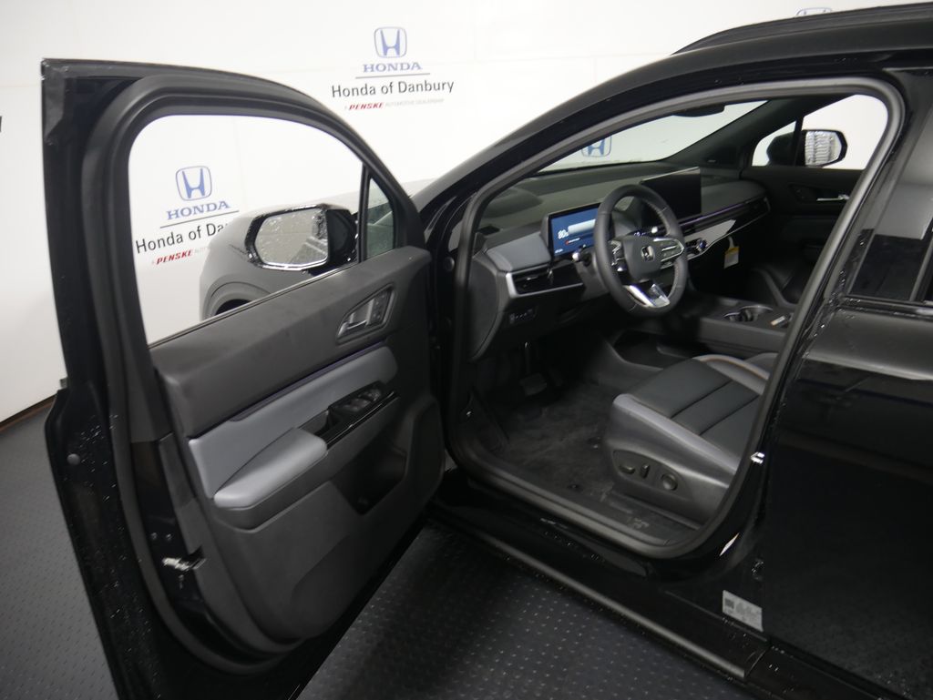 2025 Honda Prologue Elite Touring photo 10