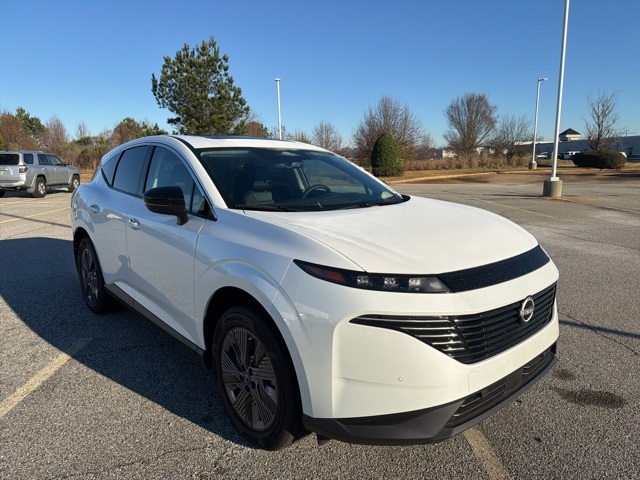 2025 Nissan Murano SL's photo