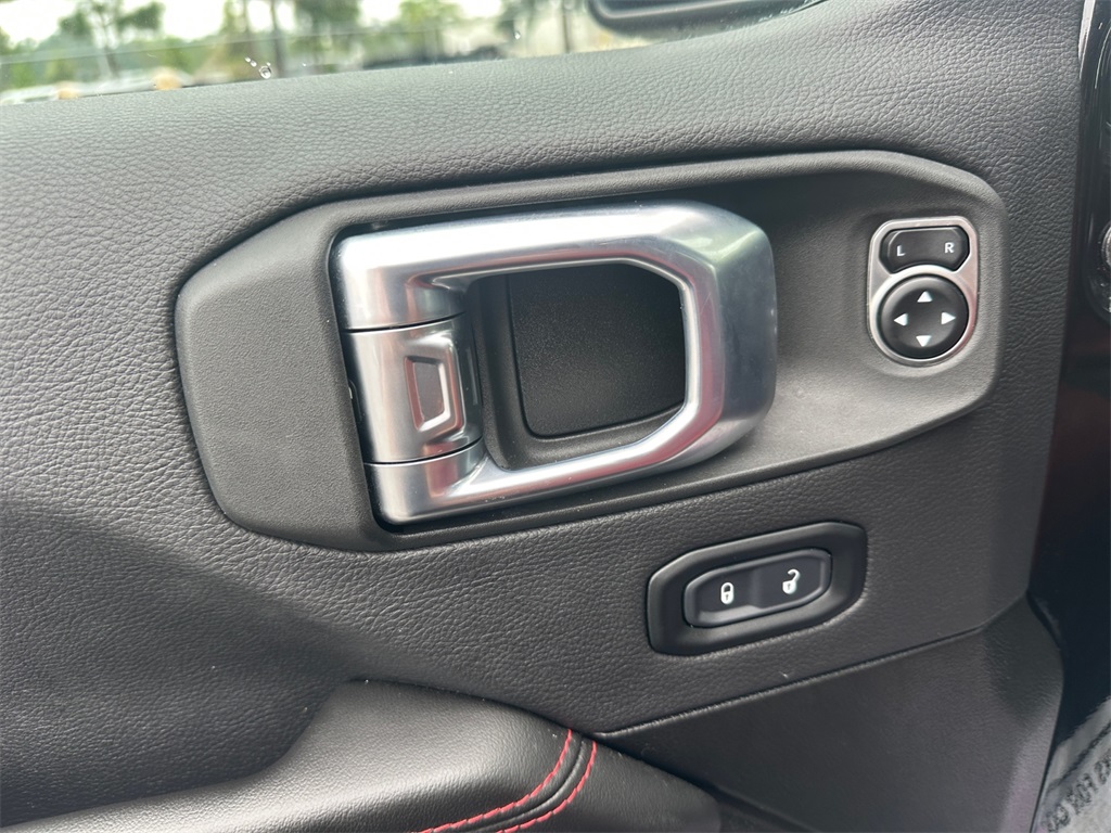 2024 Jeep Wrangler Rubicon 392 photo 25