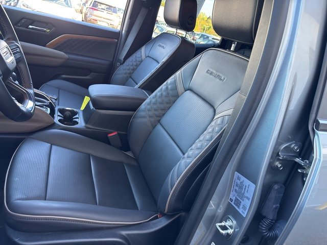 2023 Gmc Canyon Denali photo 10