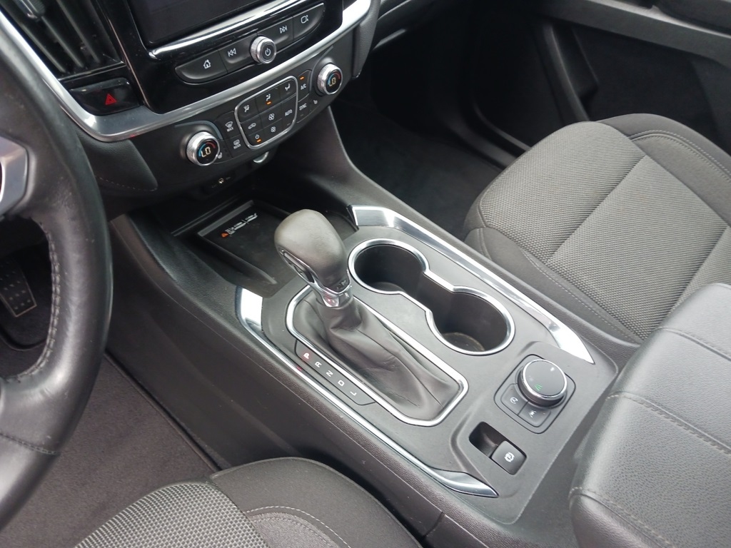 2022 Chevrolet Traverse Cloth photo 21
