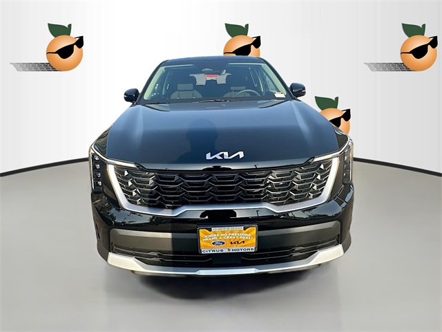 2025 Kia Sorento LX photo 2