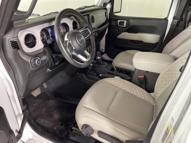 2022 Jeep Wrangler Unlimited Sahara High Altitude photo 17