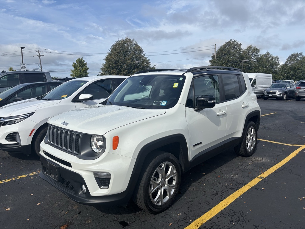 2022 Jeep Renegade Limited photo 2