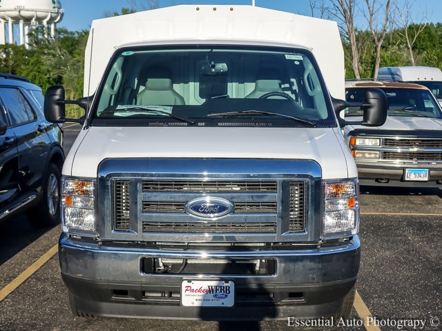2025 Ford E-350 Base photo 4