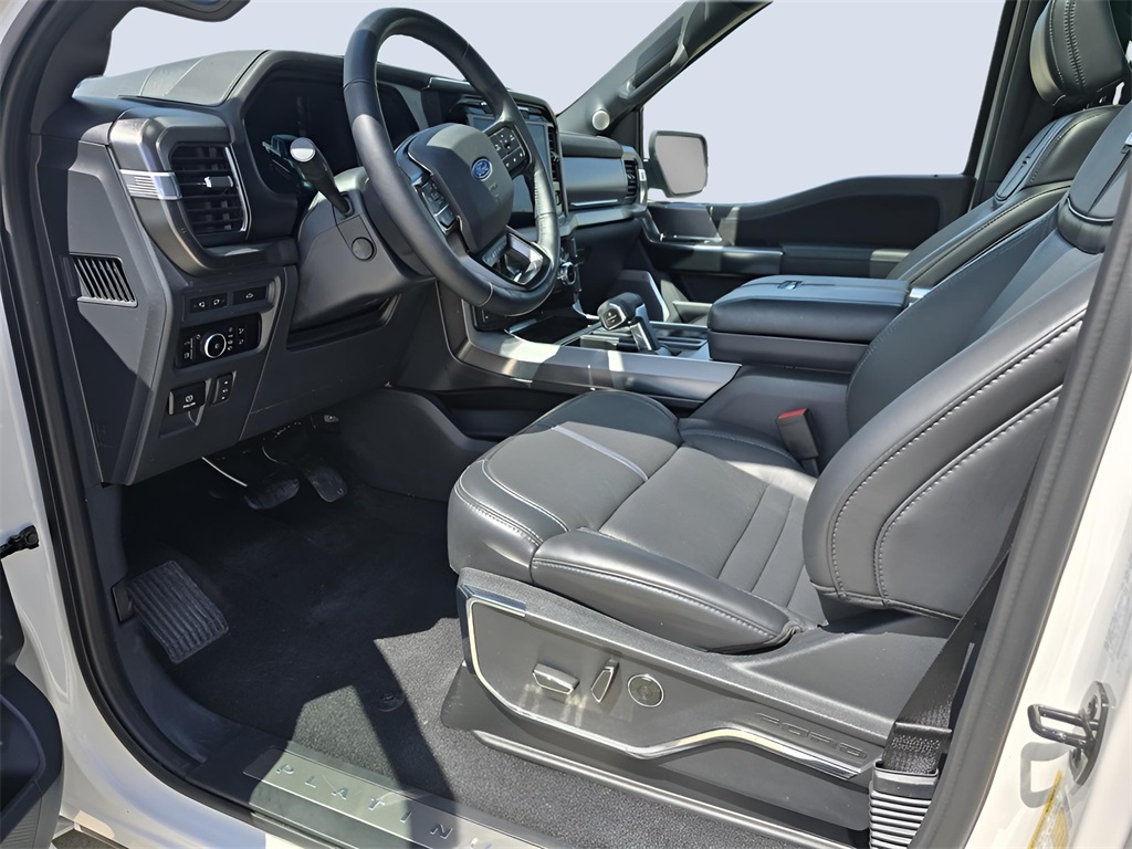2024 Ford F-150 Platinum photo 7