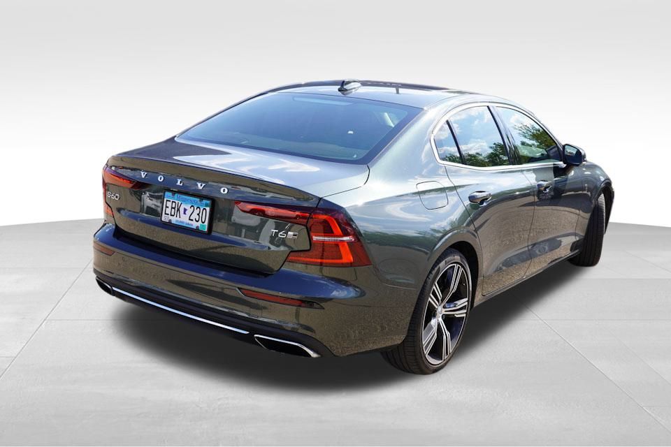 2019 Volvo S60 T6 Inscription photo 3