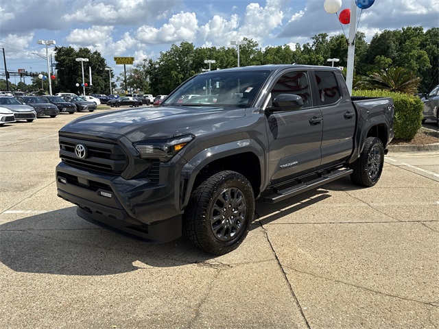 2025 Toyota Tacoma SR5 photo 4