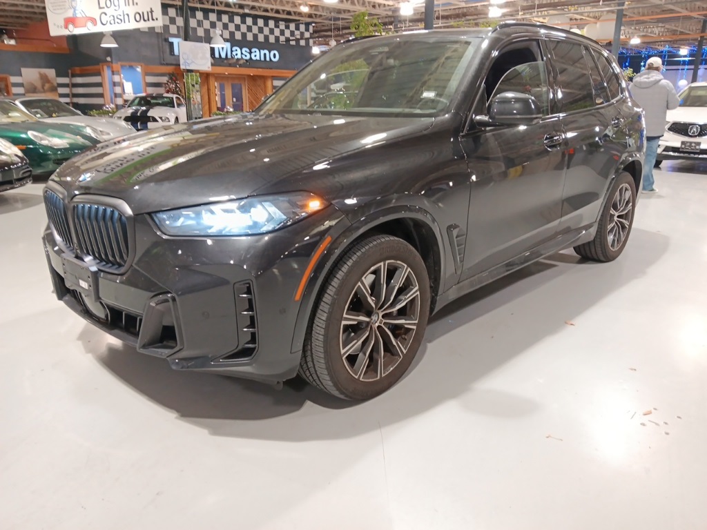 2024 BMW X5 40i's photo