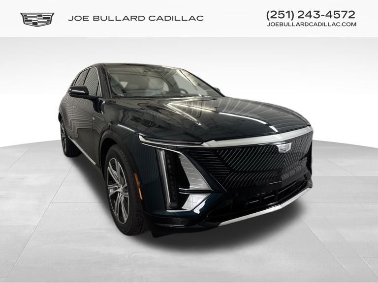 2025 Cadillac LYRIQ