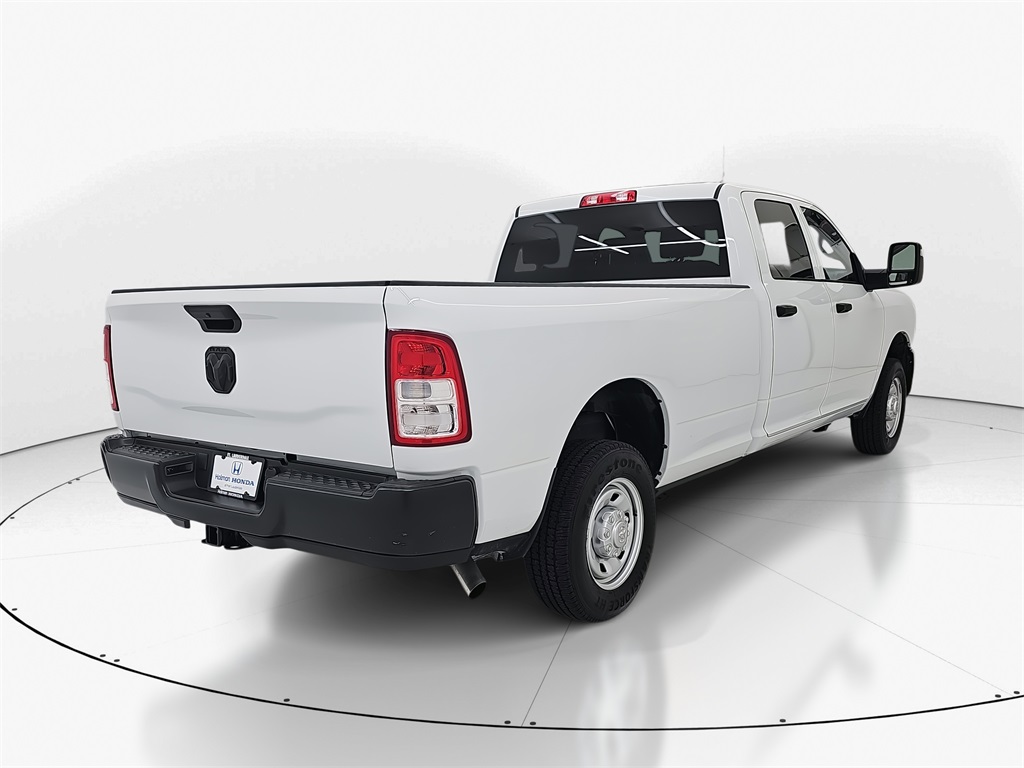 2024 Ram 2500 Tradesman photo 4
