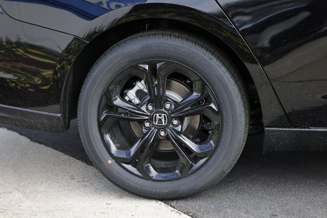2025 Honda Accord SE photo 12