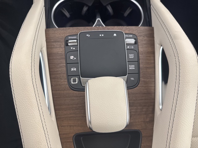 2026 Mercedes Benz GLE 350 4MATIC photo 11