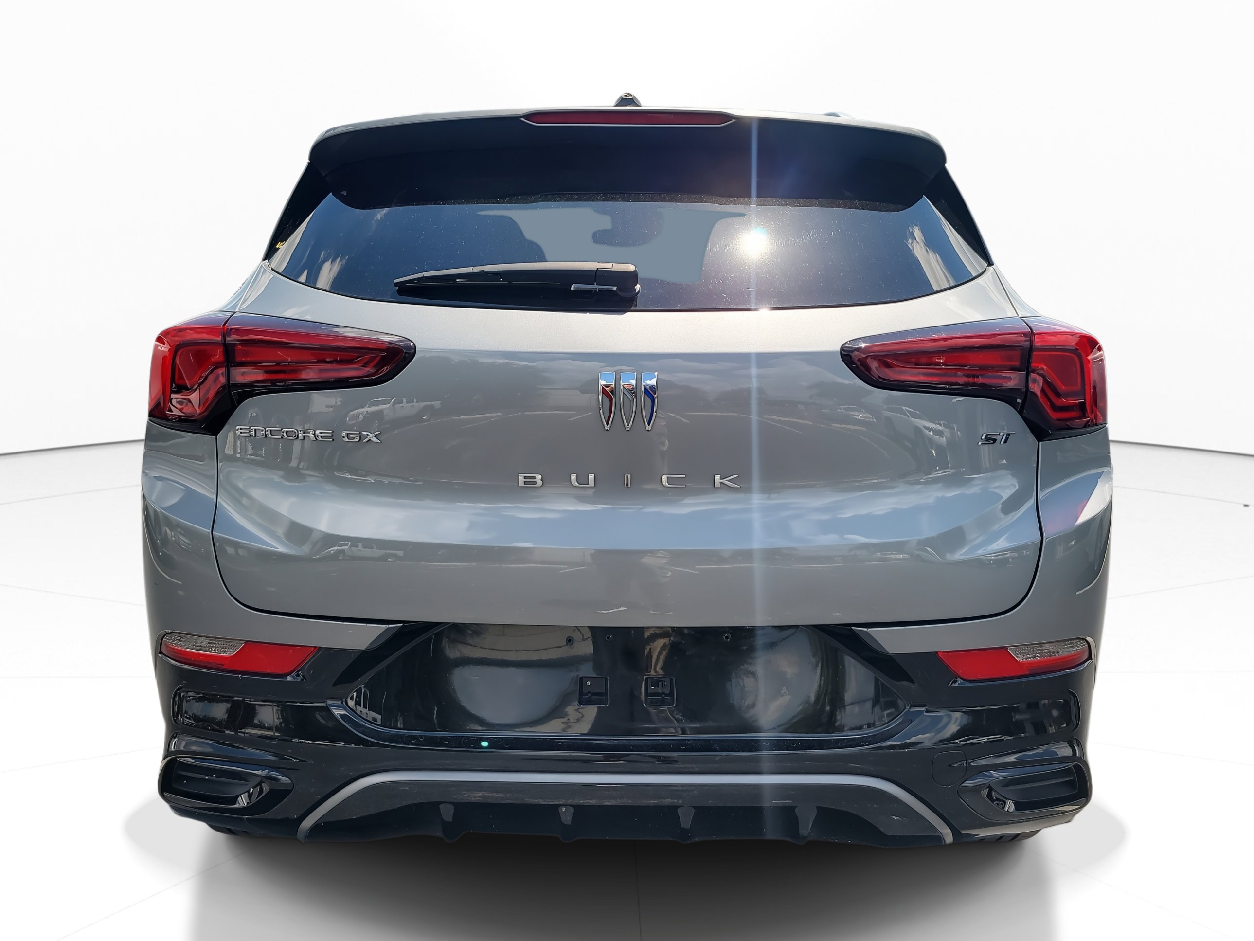 2024 Buick Encore GX Sport Touring photo 5