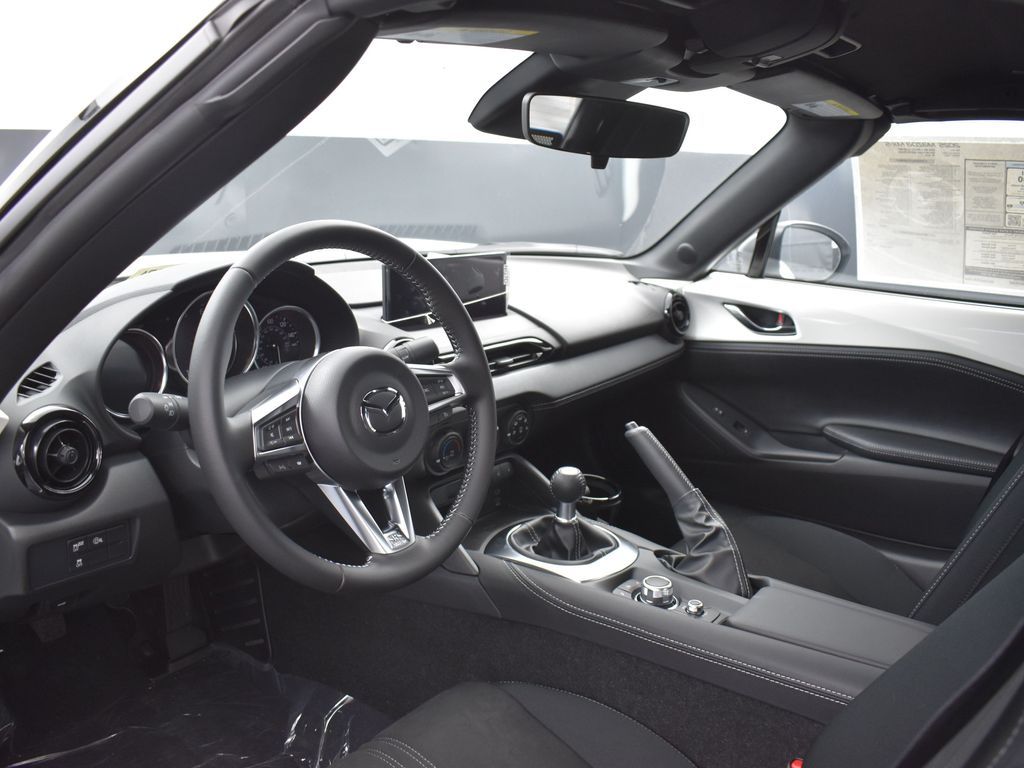 2025 Mazda MX-5 Miata Miata photo 11