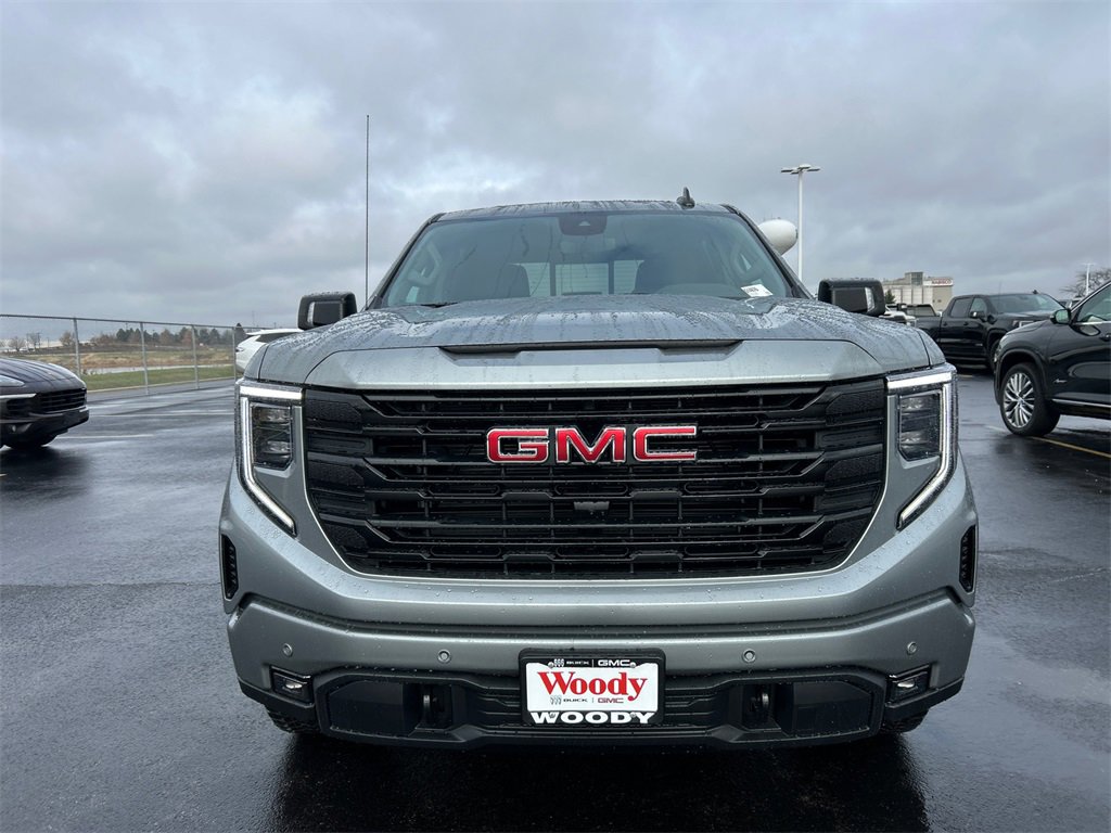 2026 GMC SIERRA - Image 2