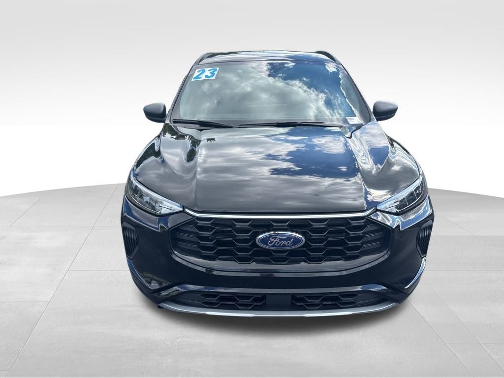 2023 Ford Escape ST-Line photo 7