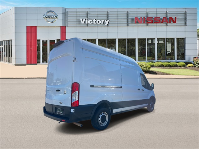 2023 Ford Transit photo 2