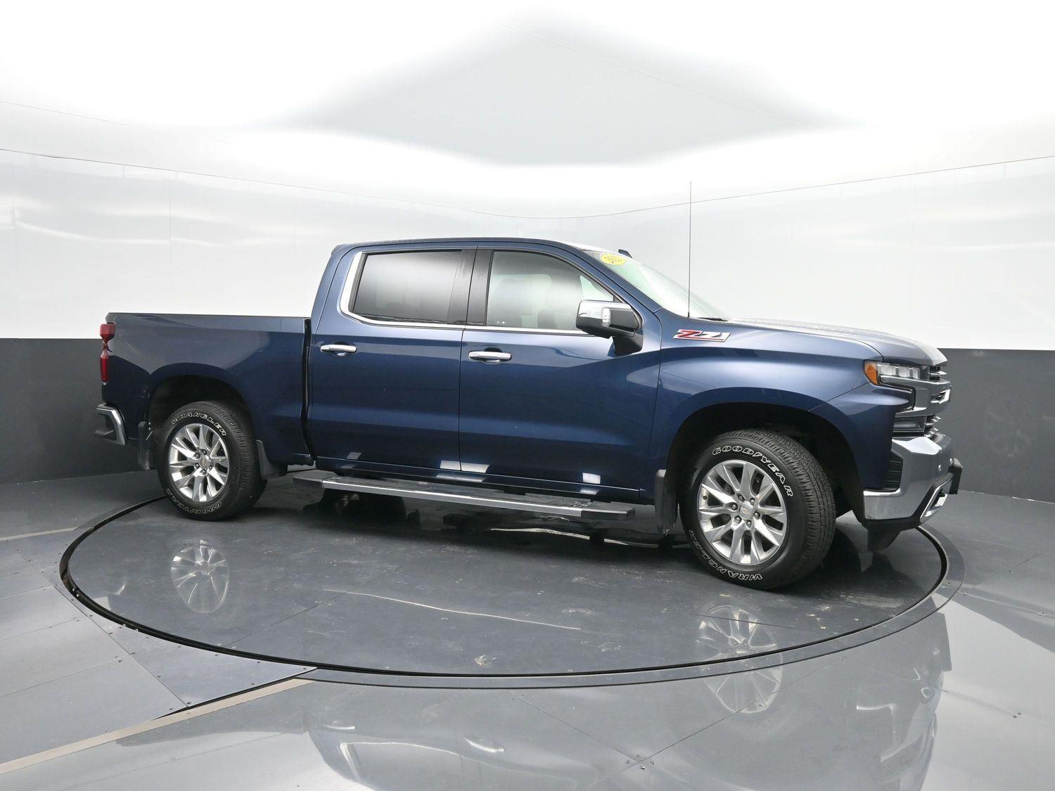 2022 Chevrolet Silverado 1500 LTZ photo 3
