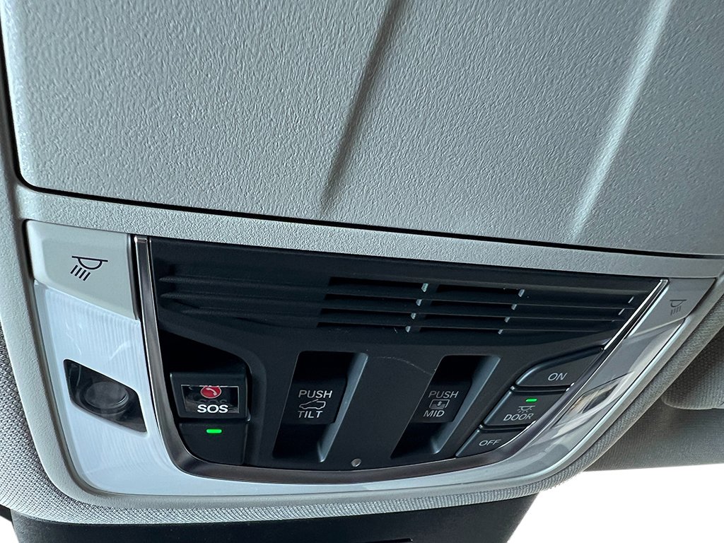 2026 Acura MDX SH-AWD Technology photo 17