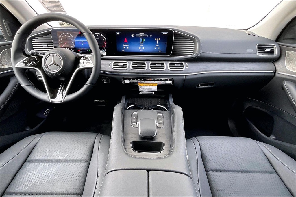 2026 Mercedes Benz GLE 350 4MATIC photo 4
