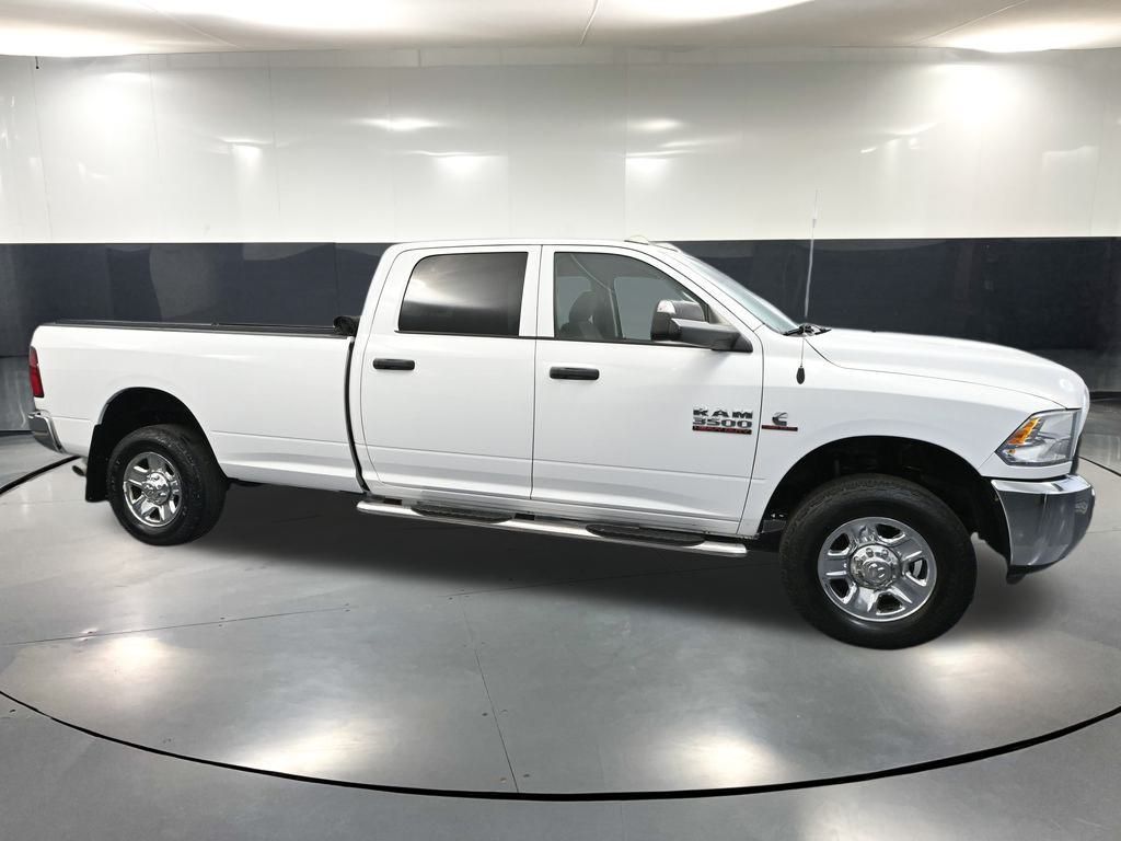 2018 Ram 3500 Tradesman photo 3