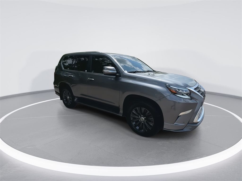 2023 Lexus GX 460 Luxury photo 2