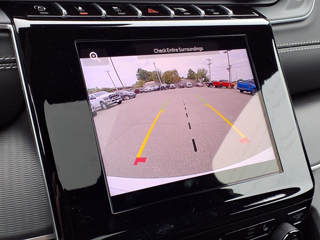 2025 Jeep Grand Cherokee Altitude photo 5