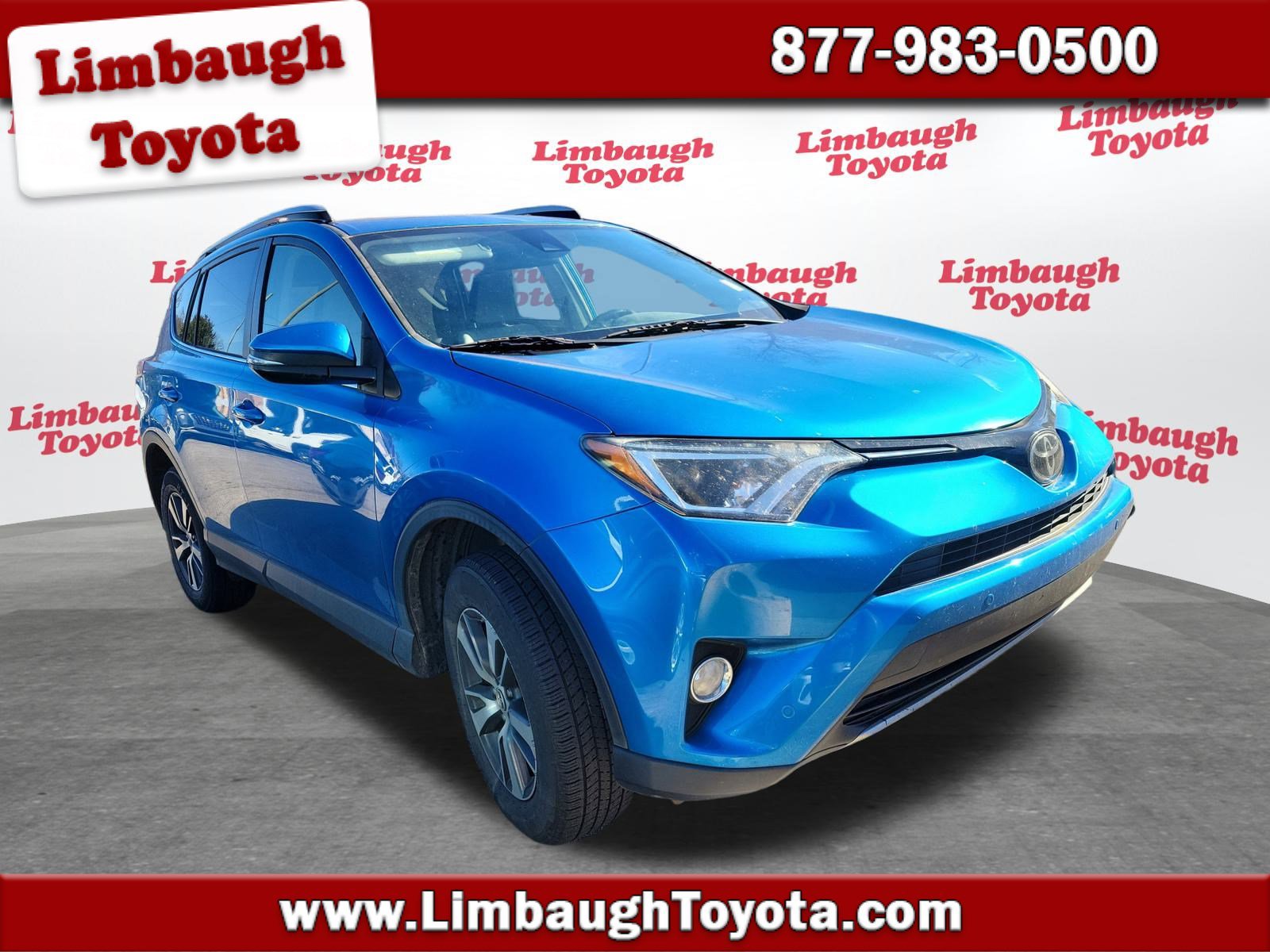 2018 Toyota RAV4 XLE's photo