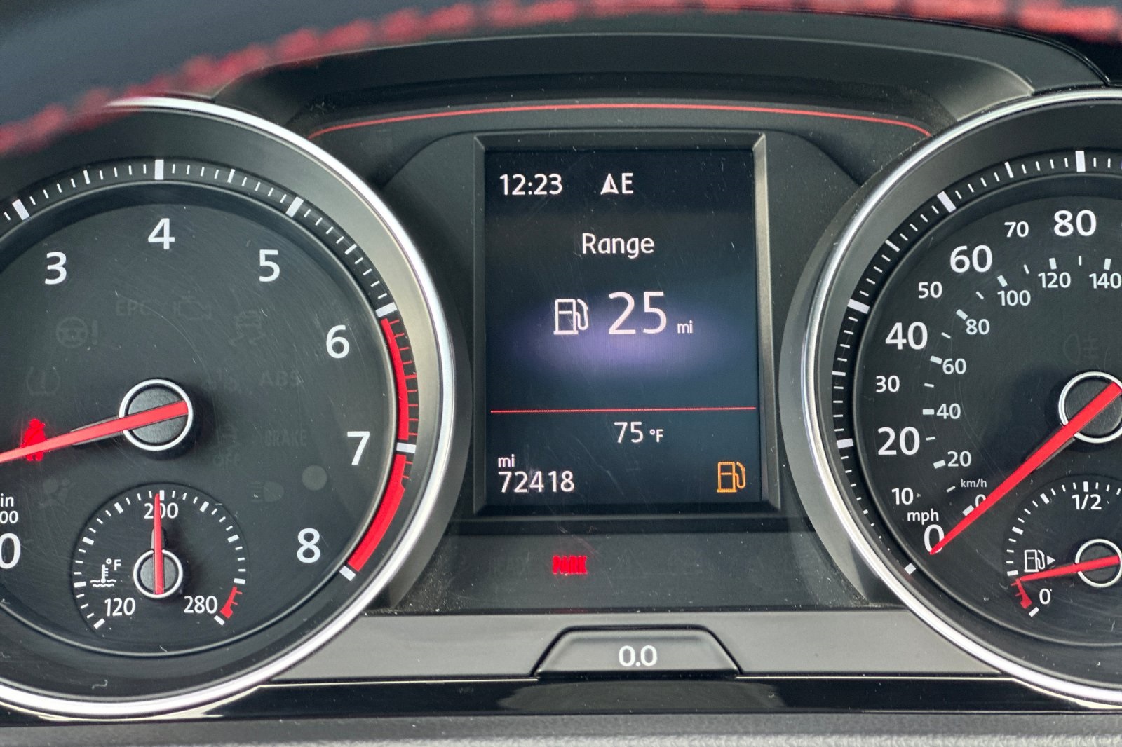 2019 Volkswagen Golf GTI SE photo 24