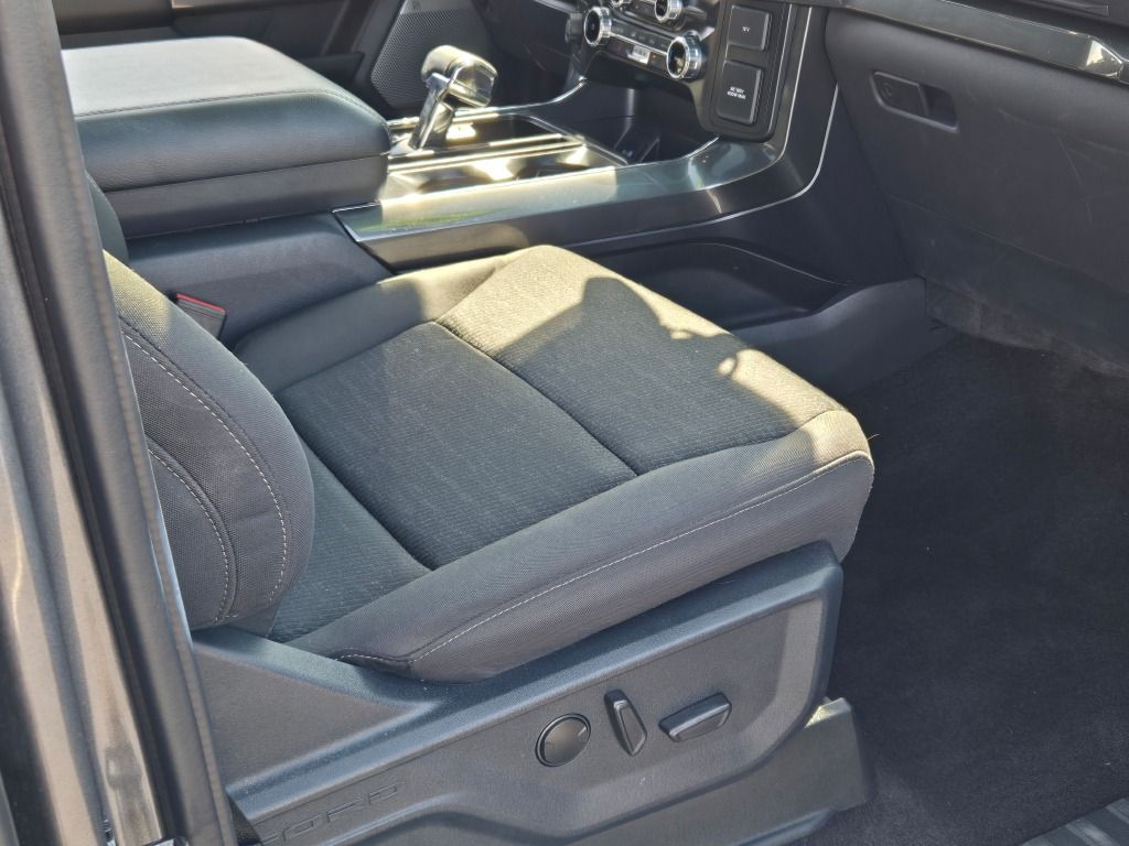 2022 Ford F-150 XLT photo 6