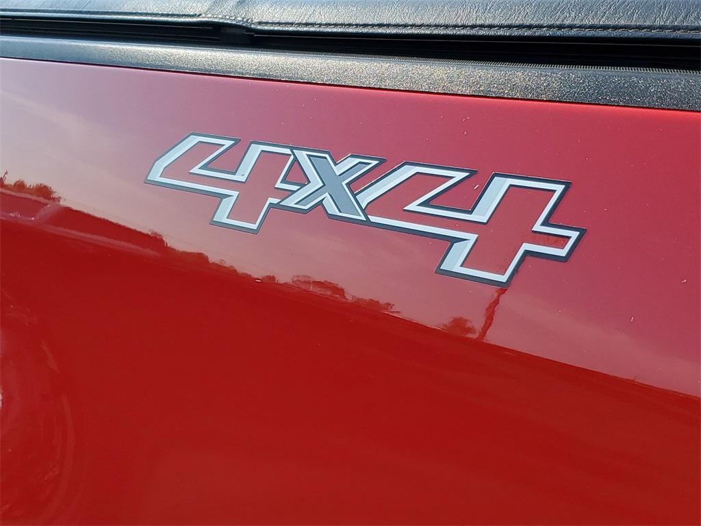 2019 Chevrolet Colorado LT photo 29