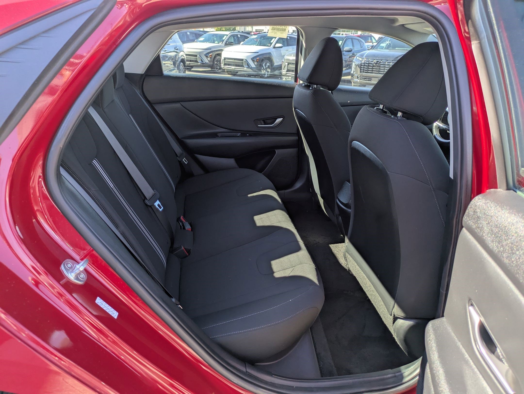 2022 Hyundai Elantra SEL Convenience photo 27