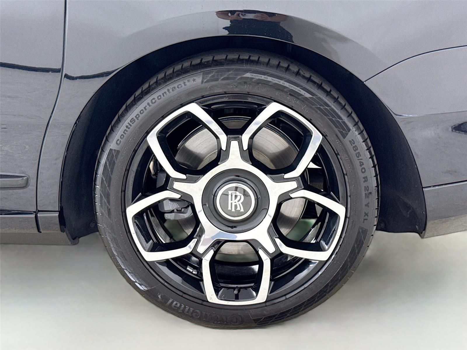 2023 Rolls Royce Cullinan Black Badge photo 41
