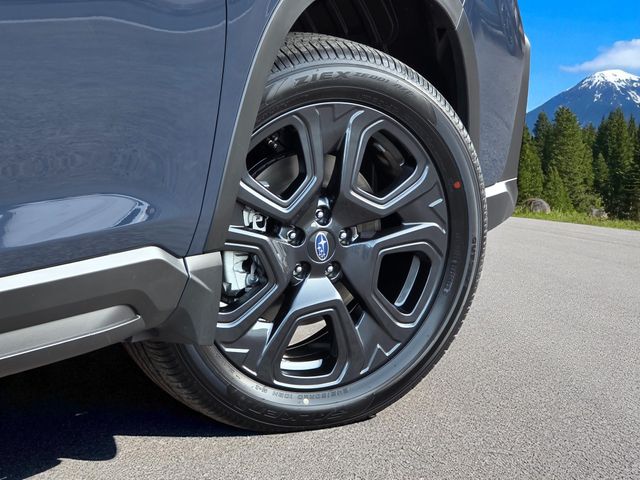 2025 Subaru Ascent Onyx Edition photo 6