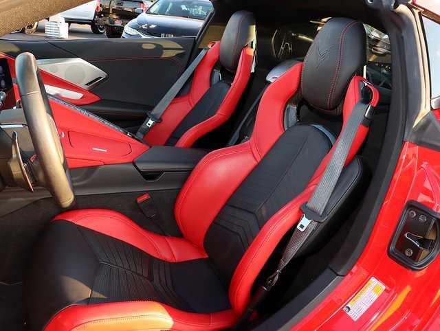 2020 Chevrolet Corvette Stingray 2LT photo 12